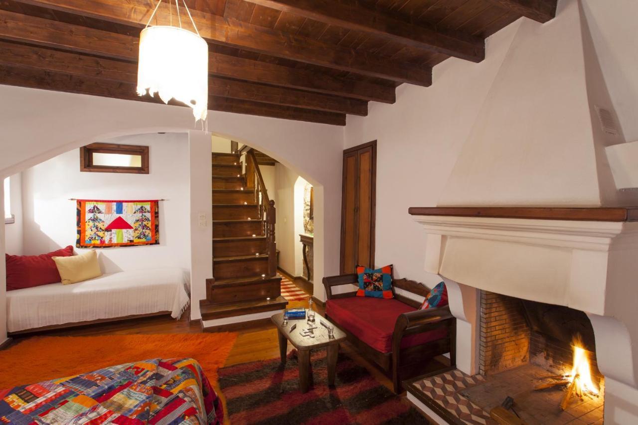 Mpelleiko Hotel Stemnitsa Buitenkant foto
