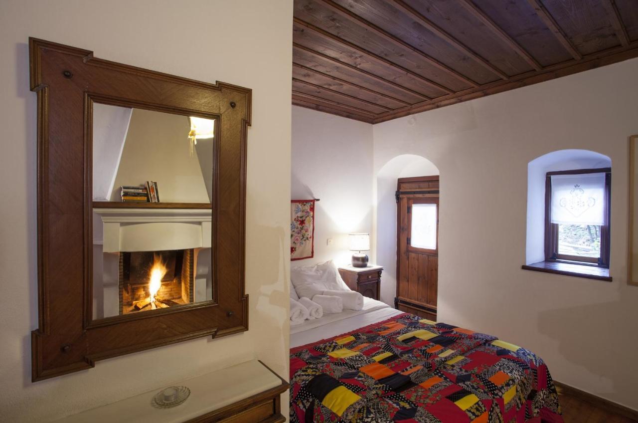 Mpelleiko Hotel Stemnitsa Buitenkant foto