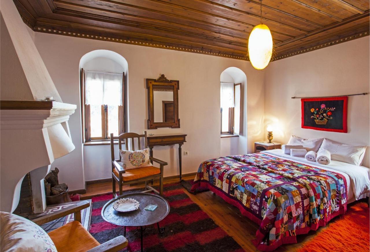 Mpelleiko Hotel Stemnitsa Buitenkant foto