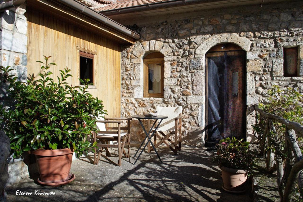 Mpelleiko Hotel Stemnitsa Buitenkant foto