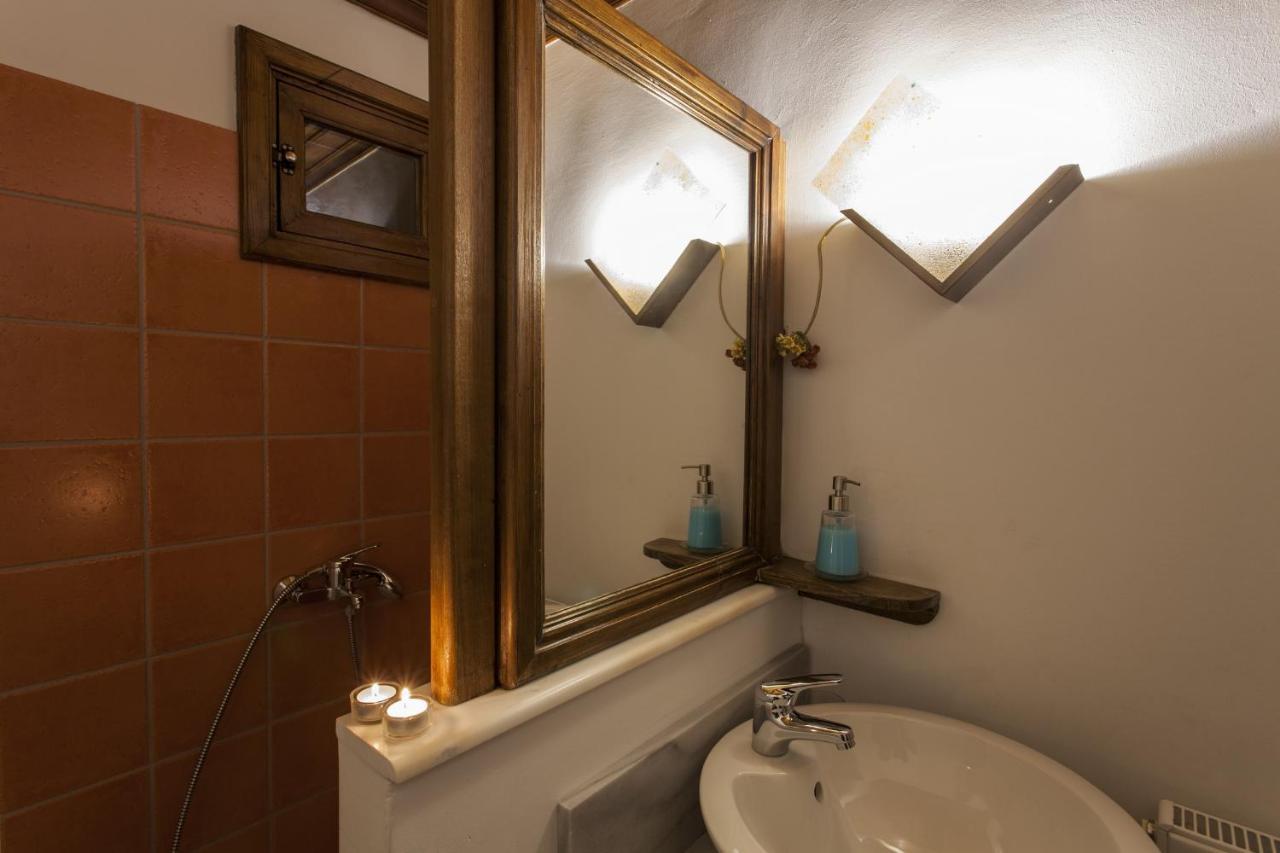 Mpelleiko Hotel Stemnitsa Buitenkant foto