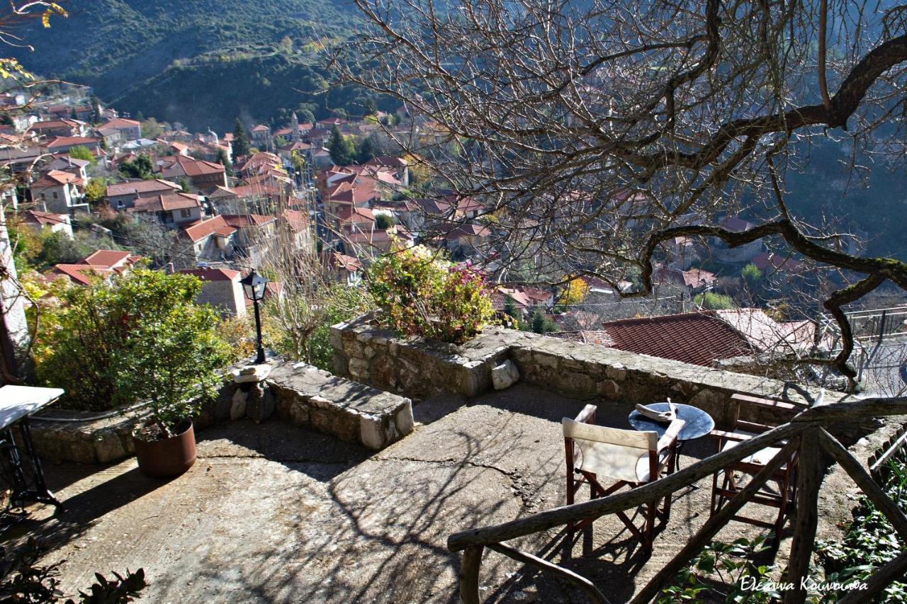 Mpelleiko Hotel Stemnitsa Buitenkant foto