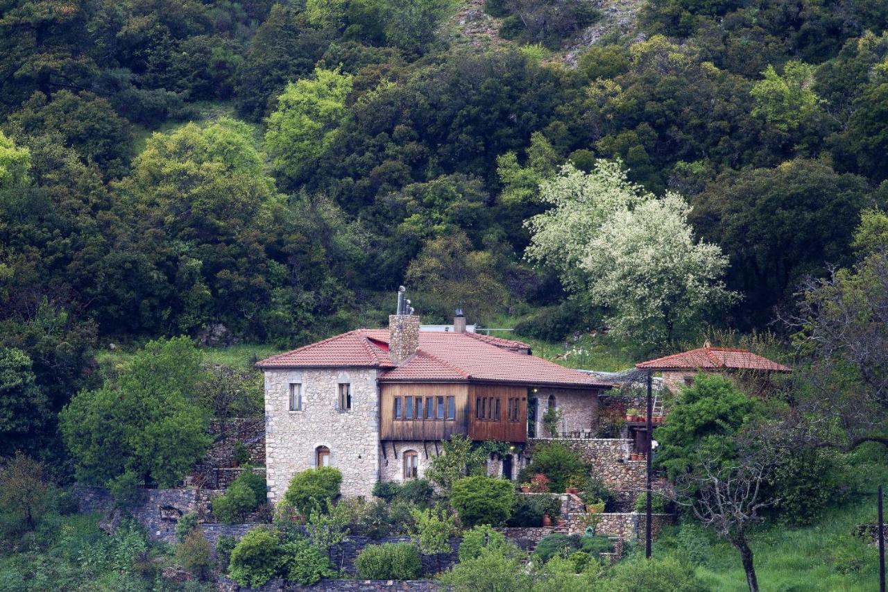 Mpelleiko Hotel Stemnitsa Buitenkant foto